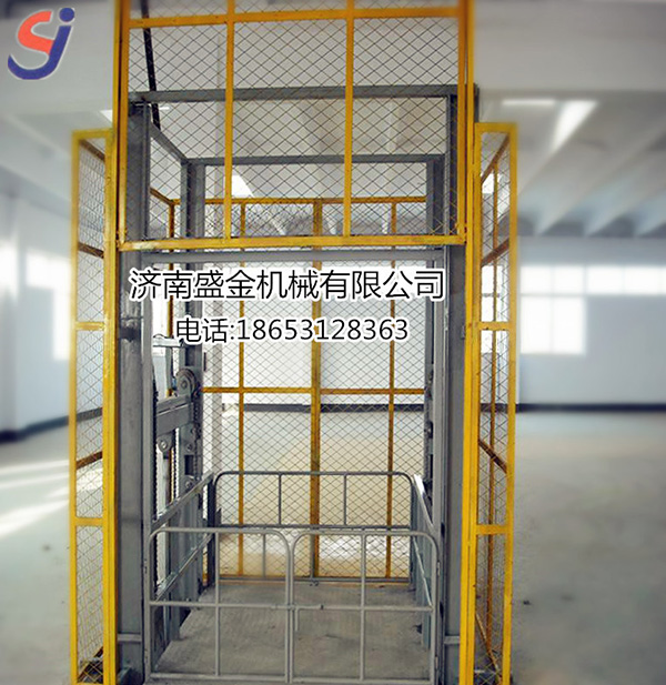 使用防爆導(dǎo)軌式升降機(jī)的好處 發(fā)布時(shí)間:2017-11-11 16:13:40 來源:濟(jì)南盛金升降平臺機(jī)械有限公司 點(diǎn)擊:49 使用防爆導(dǎo)軌升降機(jī)的好處 從近幾年的防爆導(dǎo)軌式升降(圖3) \